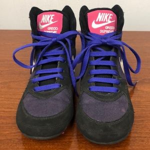 *WEEKEND SALE/FIRM* Aztec Nike Greco Supreme